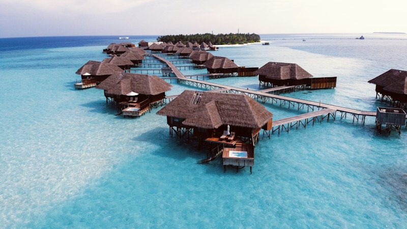 Villas sur pilotis aux Maldives